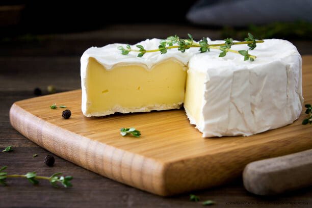 COMMENT FAIRE BAISSER NATURELLEMENT SON TAUX DE POTASSIUM DANS LE CORPS 5 Quel fromage contient le moins de potassium ?