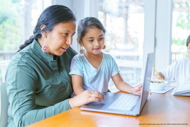 COMMENT RÉUSSIR DANS SA VIE PROFESSIONNELLE ET SA VIE PRIVÉE 10 Définissez votre position par rapport à la technologie