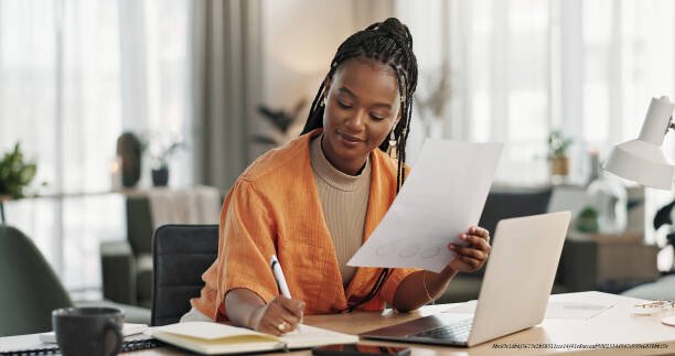 COMMENT RÉUSSIR DANS SA VIE PROFESSIONNELLE ET SA VIE PRIVÉE 12 Essayez d’être heureux dans votre vie