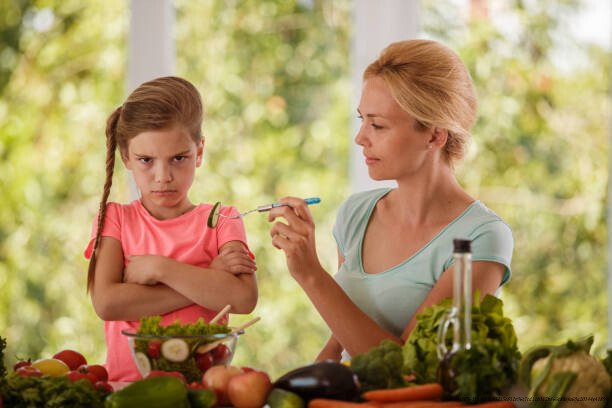 COMMENT UTILISER LA PSYCHOLOGIE INVERSÉE 3 La situation : votre enfant ne veut pas manger ses légumes.