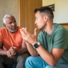 COMMENT BIEN S’ENTENDRE AVEC LES AUTRES