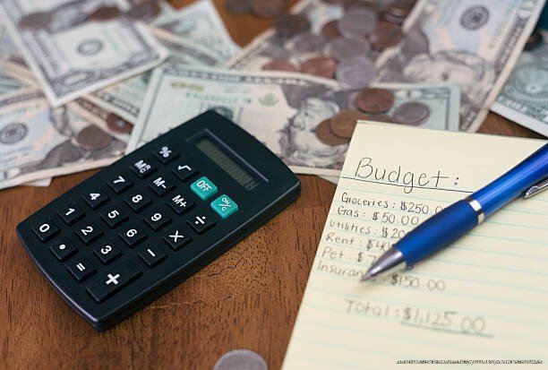 COMMENT ÊTRE RESPONSABLE 9 Établissez un budget