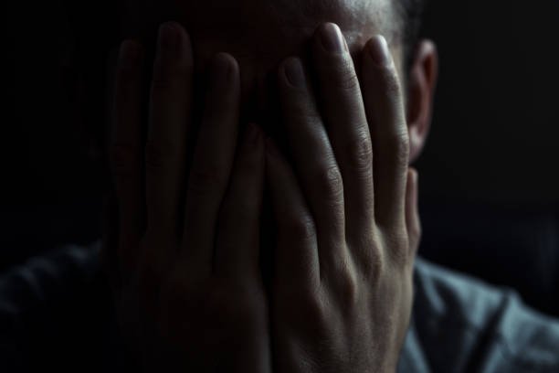 CAUSES DU SUICIDE CHEZ LES JEUNES 