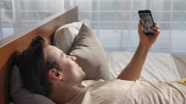 GÉRER UNE RELATION AMOUREUSE À DISTANCE