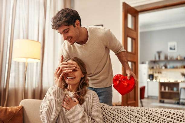 COMMENT SAVOIR SI UNE PERSONNE VOUS AIME VRAIMENT 5 L'importance du temps