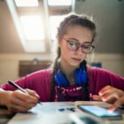 COMMENT APPRENDRE PLUS VITE AVEC TON SMARTPHONE : TECHNIQUE APPROUVEE PAR LA SCIENCE