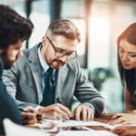 Surmonter la Concurrence Sociale pour Réussir dans le Monde des Affaires