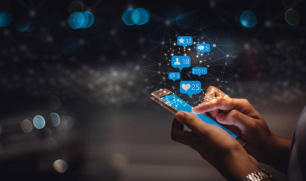 CREER DU CONTENU VIRAL SANS MATERIEL PRO : ASTUCES DES INFLUENCEURS 3 Créer du contenu viral sans matériel pro