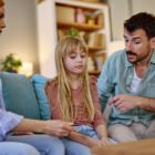 FAIRE FACE A LA PRESSION FAMILIALE ET A UN AVENIR INCERTAIN : RESTER PSYCHOLOGIQUEMENT FORT EN PERIODE DE CHOMAGE