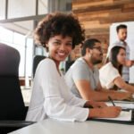 Des programmes de formation courts qui garantissent un emploi rapide (même sans diplôme)