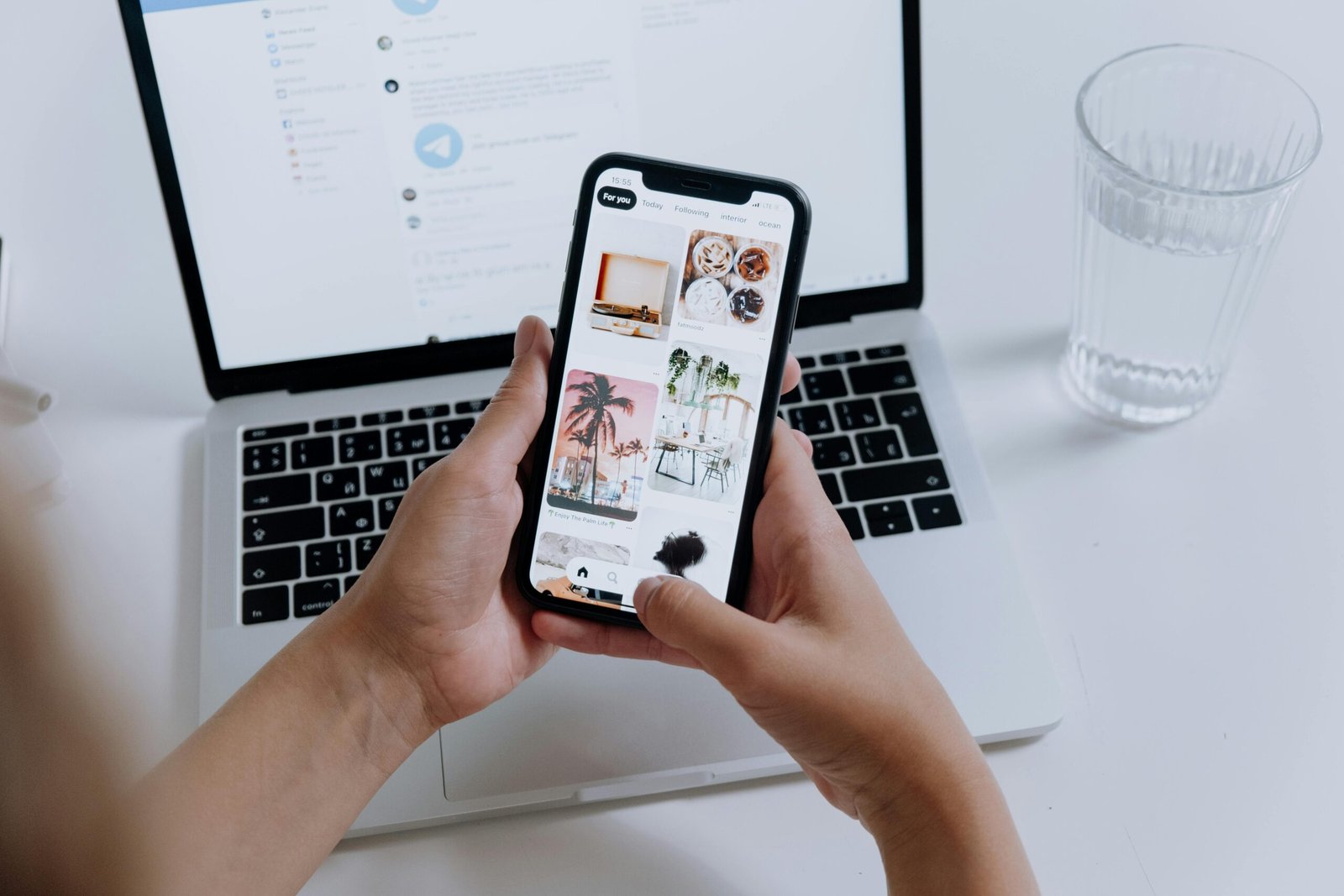 LES MEILLEURES EXTENSIONS CANVA POUR CREER DES POSTS VIRAUX 2 extensions Canva