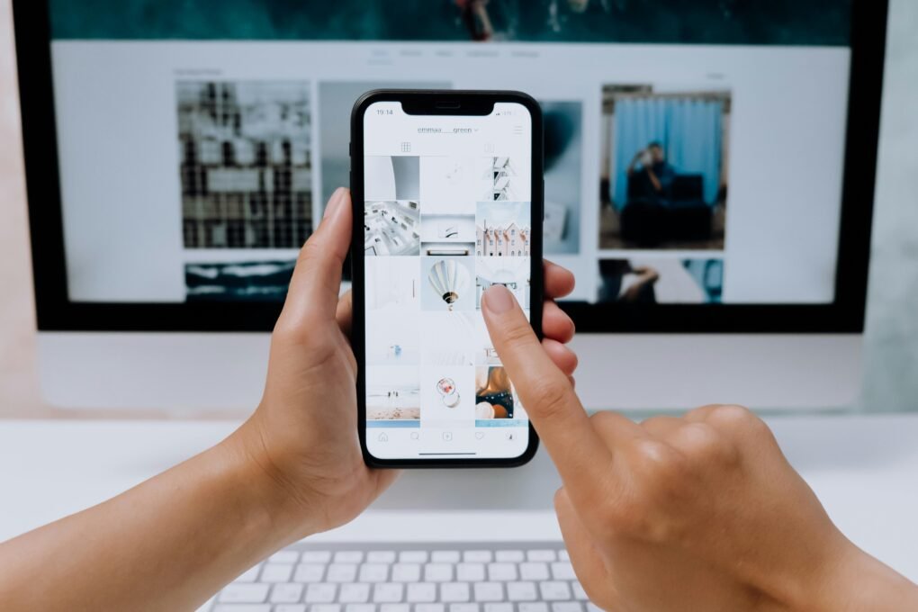Top 5 des extensions Canva pour des posts viraux