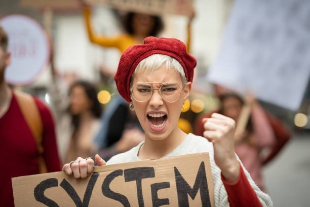 POLITIQUE CLIMAT : COMMENT PARTICIPER AUX GREVES CLIMATIQUES 5 Devenir un militant pour le climat au-delà des grèves