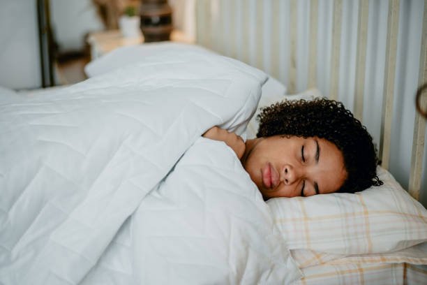 L'IMPORTANCE DU SOMMEIL POUR LA BONNE SANTE 4 Les besoins en sommeil par tranche d'âge
