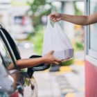 LES DANGERS DE LA MALBOUFFE ET COMMENT L’EVITER