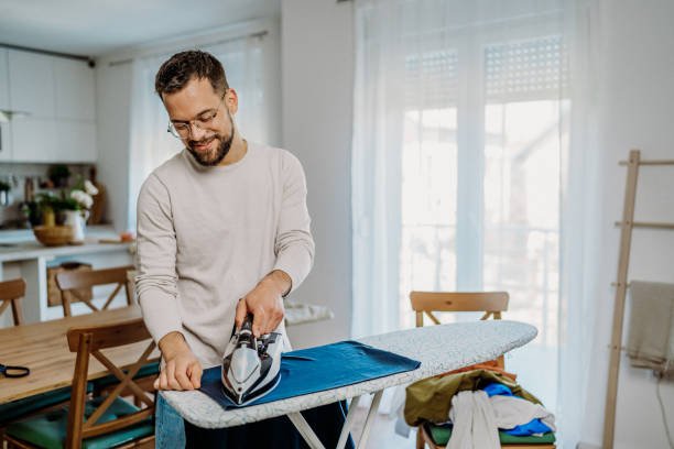 COMMENT APPRENDRE A FAIRE LA LESSIVE SANS TUTERIEL TIKTOK 5 Le repassage et l'entretien des vêtements