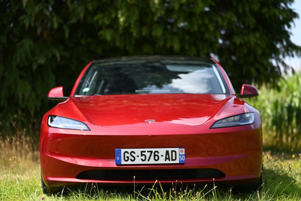 TESLA ET LA VOITURE AUTONOME : MYTHE OU REALITE