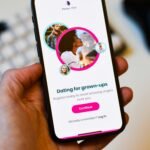 Les jeunes préfèrent les rencontres IRL