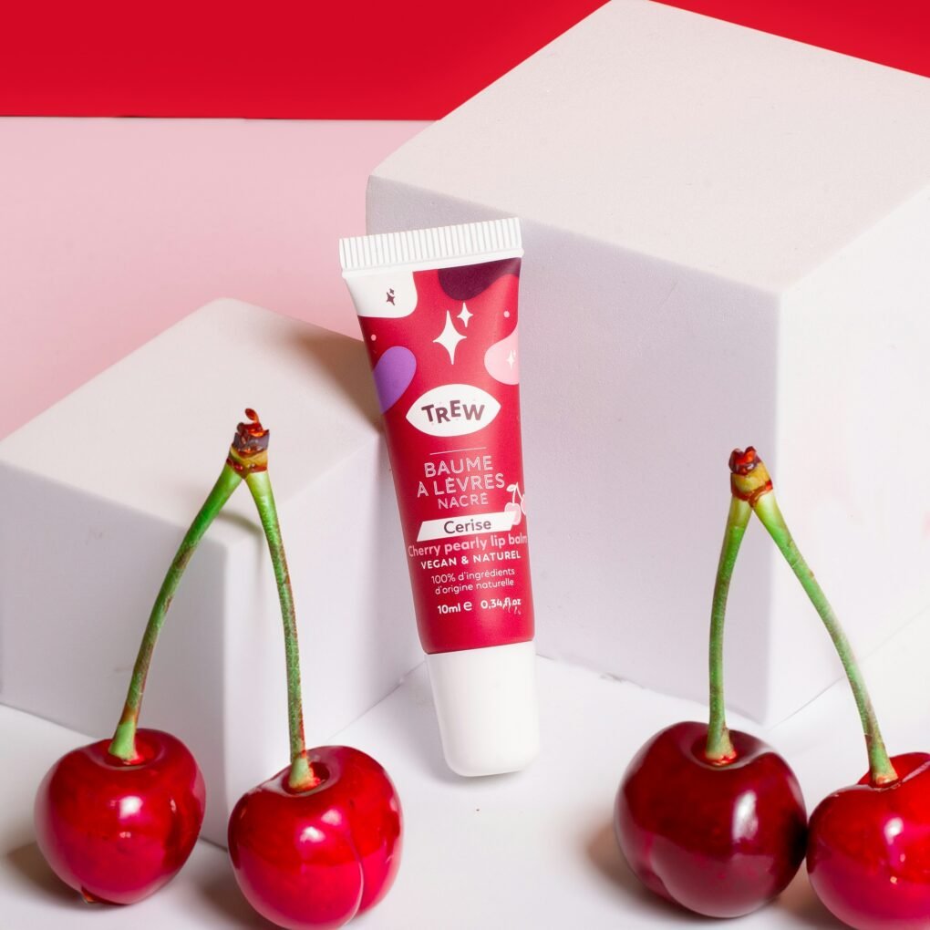 LE MICROTOX ET LE MAXIMALISME : LA TENDANCE DES CHERRY LIPS