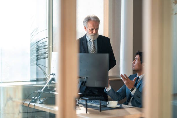 INITIATION A LA BOURSE POUR LES DÉBUTANTS : GUIDE COMPLET 9 Ressources pour les investisseurs débutants