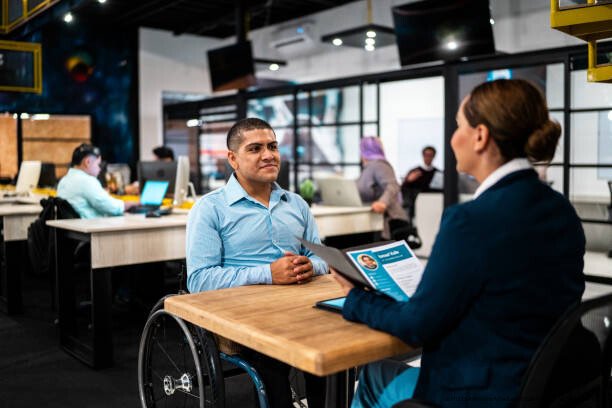 PREMIER EMPLOI : LES 7 ERREURS QUI EMPECHENT D'ETRE RECRUTE 2 Premier emploi