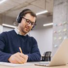 LES MEILLEURES PLATEFORMES GRATUITES POUR APPRENDRE UN METIER DEPUIS CHEZ SOI