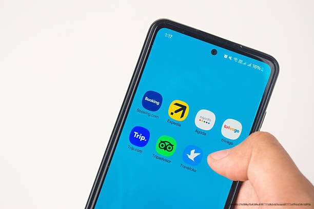 LES MEILLEURES APPLICATIONS POUR ORGANISER SON VOYAGE 8 Les applications pour les recommandations locales