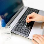 Nettoyer son clavier d'ordinateur