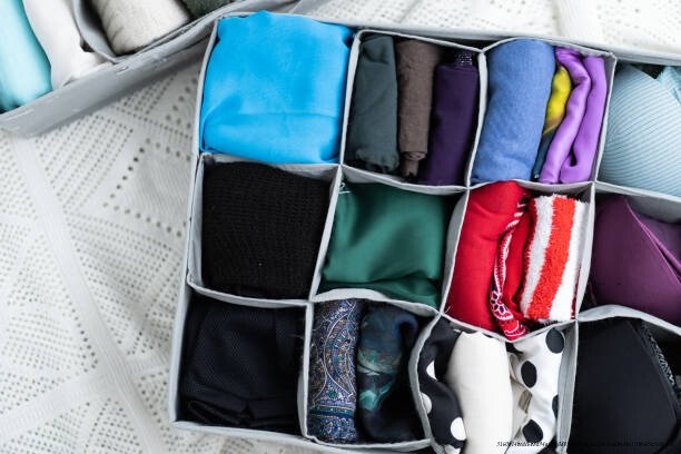 COMMENT ORGANISER SON DRESSING POUR NE PLUS CHERCHER SES VÊTEMENTS 5 L'entretien de votre dressing organisé