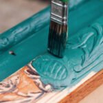Repeindre un meuble ancien