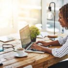 BLOGGING : COMMENT ATTIRER DES VISITEURS REGULIEREMENT 🔥