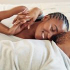 6 COMPORTEMENTS QUI DÉTRUISENT UN COUPLE SANS QU’ON S’EN RENDE COMPTE