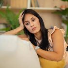 CE QUE LA SOLITUDE FAIT RÉELLEMENT AU CERVEAU APRÈS PLUSIEURS SEMAINES 🔥