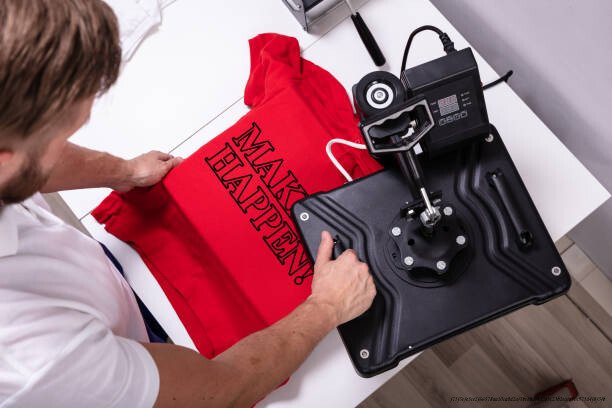 PRINT ON DEMAND : LE GUIDE POUR CRÉER SA MARQUE DE VÊTEMENTS 6 renforçant ainsi l'engagement et la fidélité à la marque
