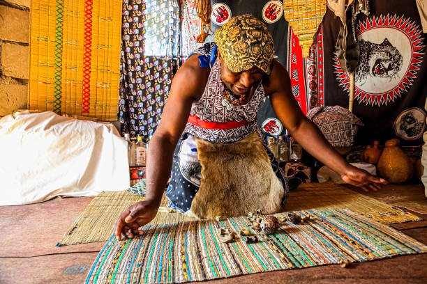 LES INVENTIONS AFRICAINES QUI ONT CHANGÉ LA CIVILISATION MONDIALE 3 Les contributions à la médecine