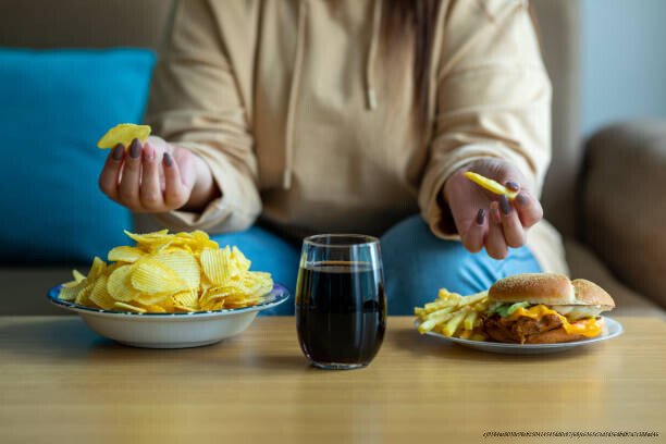 CES ALIMENTS QUE VOUS MANGEZ MAL ET QUI VOUS EMPOISONNENT LENTEMENT