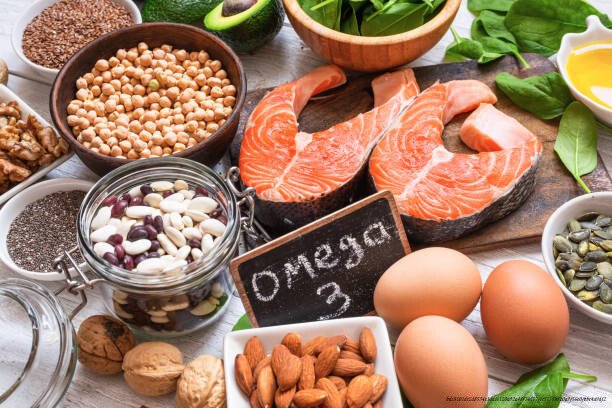 LES ALIMENTS QUI BOOSTENT VOTRE CERVEAU AVANT UN EXAMEN OU UNE RÉUNION IMPORTANTE 🔥