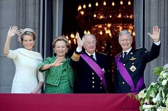 LES FAMILLES ROYALES QUI CONTRÔLENT ENCORE DES MILLIARDS DANS L'OMBRE 2 Les familles royales