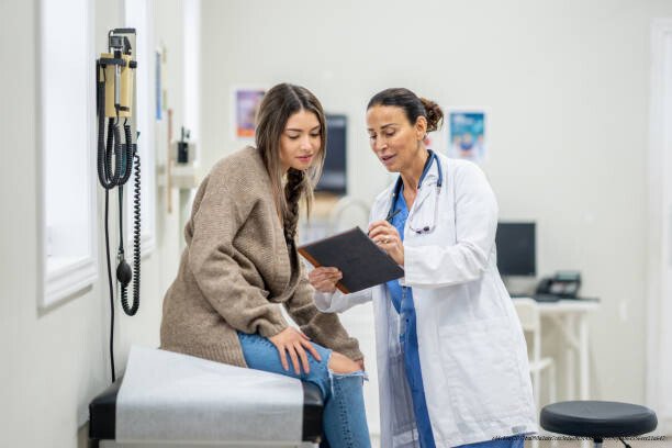 CES SYMPTÔMES PHYSIQUES QUI CACHENT EN RÉALITÉ UNE DÉPRESSION QUE VOUS N'AVEZ PAS DÉTECTÉE 5 consulter un professionnel