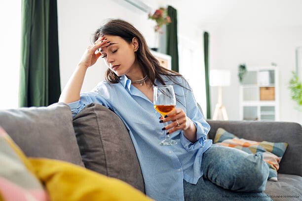 COMMENT L'ALCOOL EST DEVENU LA DROGUE LA PLUS NORMALISÉE ET LA PLUS DANGEREUSE 6 Réévaluer notre rapport à l'alcool