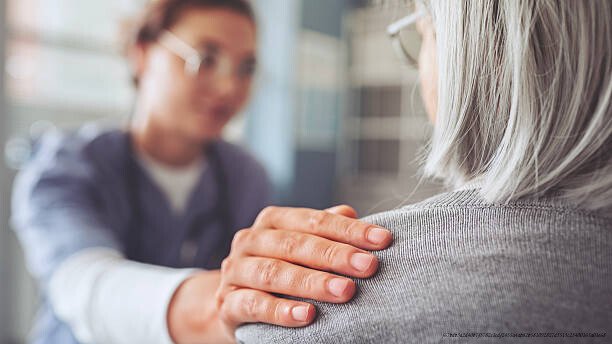 DÉPRESSION : POURQUOI LES GENS QUI SOURIENT LE PLUS SONT SOUVENT LES PLUS TOUCHÉS 6 appel à une meilleure compréhension