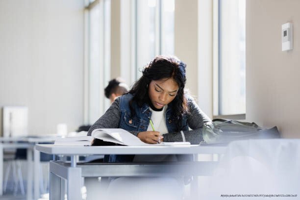 VERS UN SYSTÈME ÉDUCATIF MONDIAL PRÉPARÉ POUR 2050