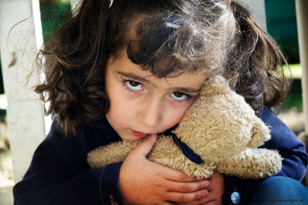 SÉQUELLES INVISIBLES DES ORPHELINS ET DES ENFANTS ABANDONNÉS 5 Récits de résilience : histoires d'enfants
