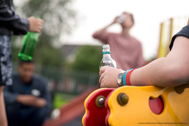 COMMENT COMPRENDRE L’IMPACT DE L’ALCOOL SUR LE CERVEAU DES ADOLESCENTS 🔥