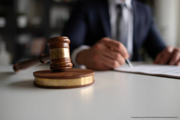 LES STRATÉGIES MALHEUREUSES DES AVOCATS COMMIS D’OFFICE 🔥