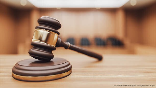 LES INJUSTICES JUDICIAIRES : QUAND L’INNOCENT EST PUNIE 🔥