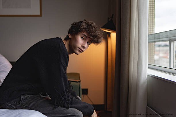 LE SYNDROME DE COTARD : UN VOYAGE DANS L'ESPRIT HUMAIN 6 teenage problems and thoughts