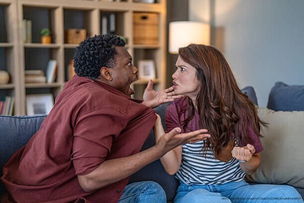 COMMENT IDENTIFIER UN MANIPULATEUR DANGEREUX AVANT Q'IL NE NUISE À VOTRE VIE 4 Le rôle des relations personnelles