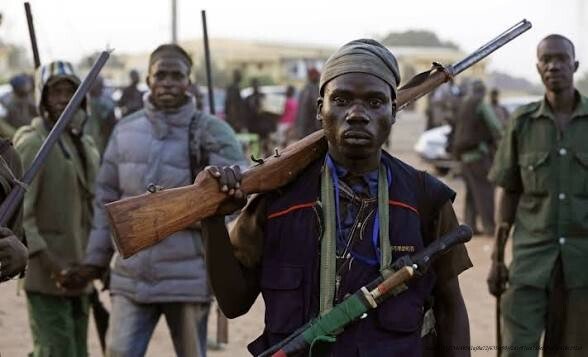 LE RÔLE DES MINERAIS DE SANG AFRICAINS DANS LES CONFLITS ARMÉS